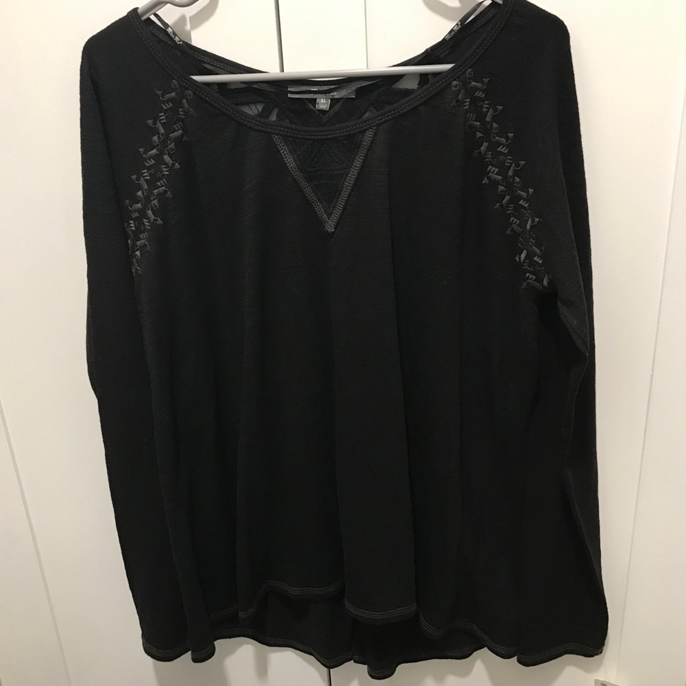 NWT. Miss Me Long-sleeve Top